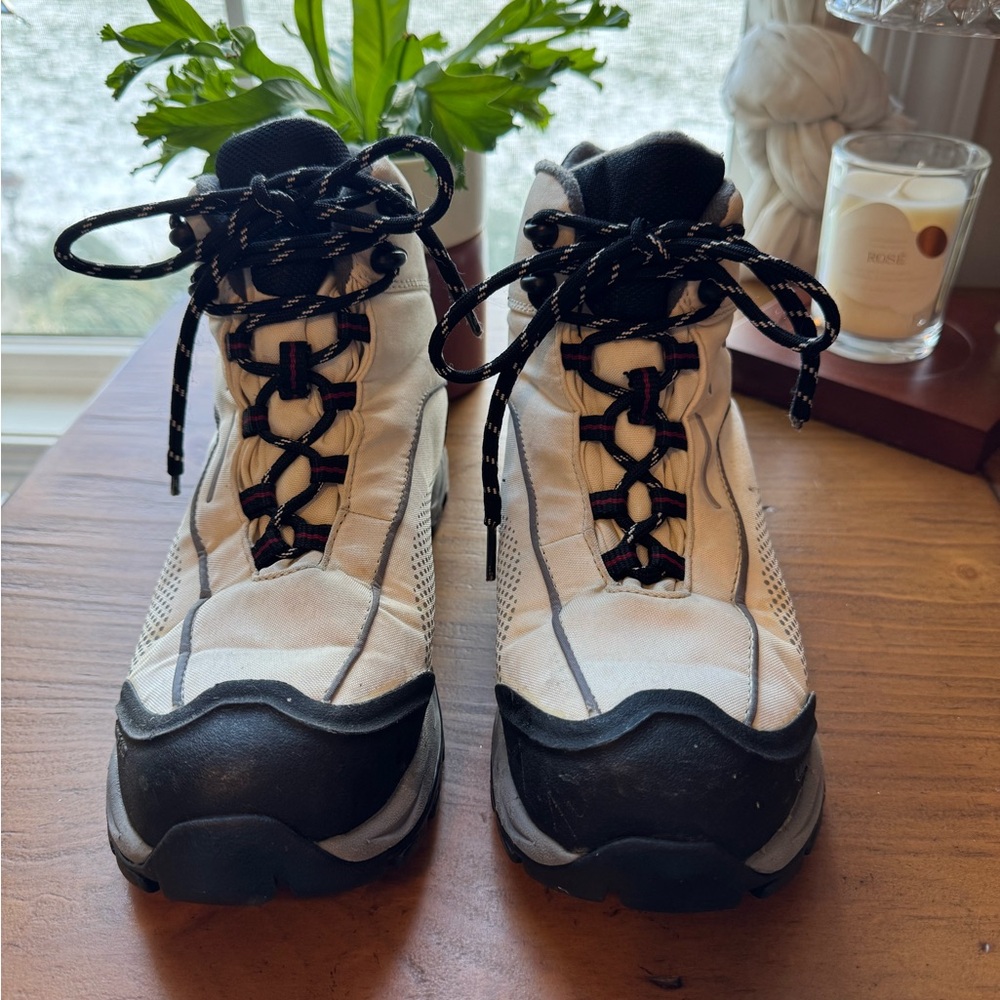 Lands End White Black Hiking Snow Boots 8
